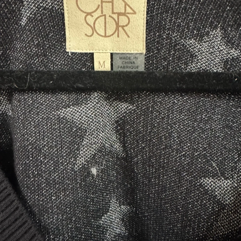 Chaser Star Print V-Neck Sweater Black Silver Stars Size M - Picture 4 of 5